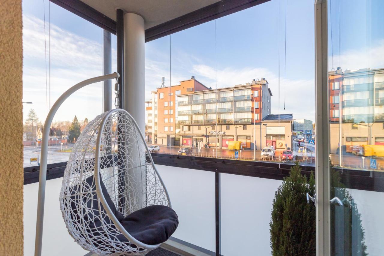 Valoisa Parvekkeellinen Kaksio, Oma Parkkipaikka Appartement Tampere Buitenkant foto