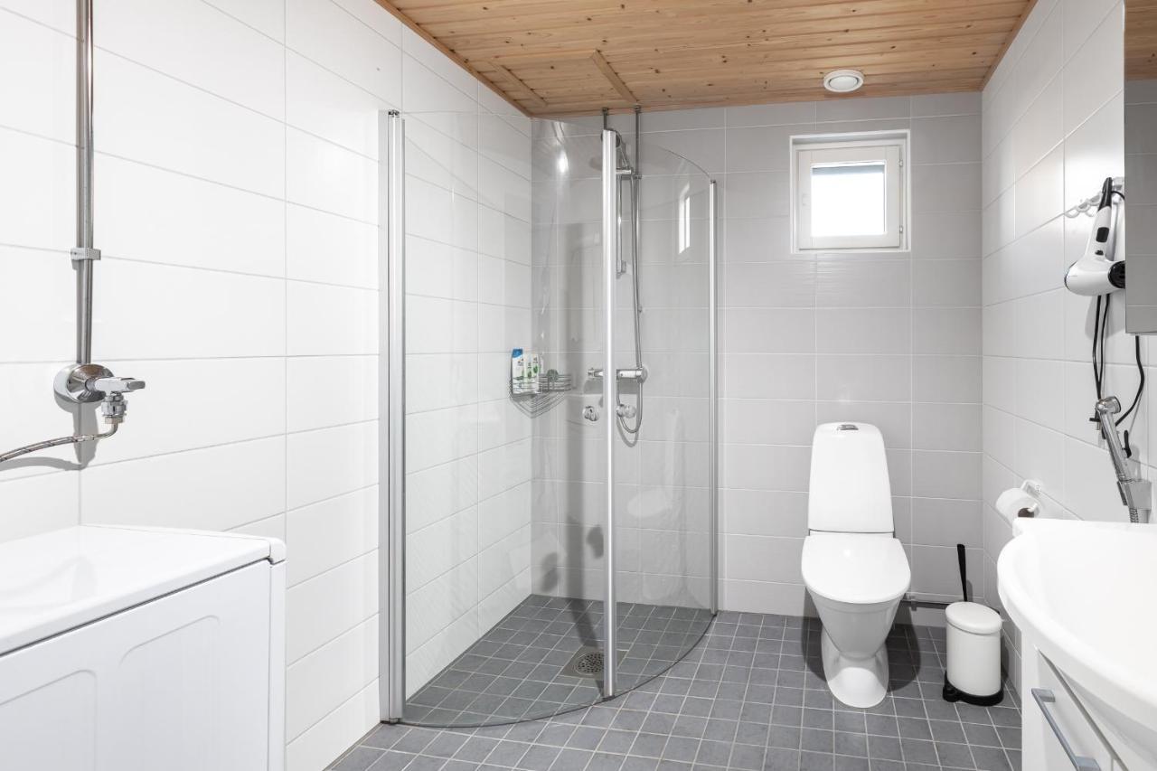 Valoisa Parvekkeellinen Kaksio, Oma Parkkipaikka Appartement Tampere Buitenkant foto