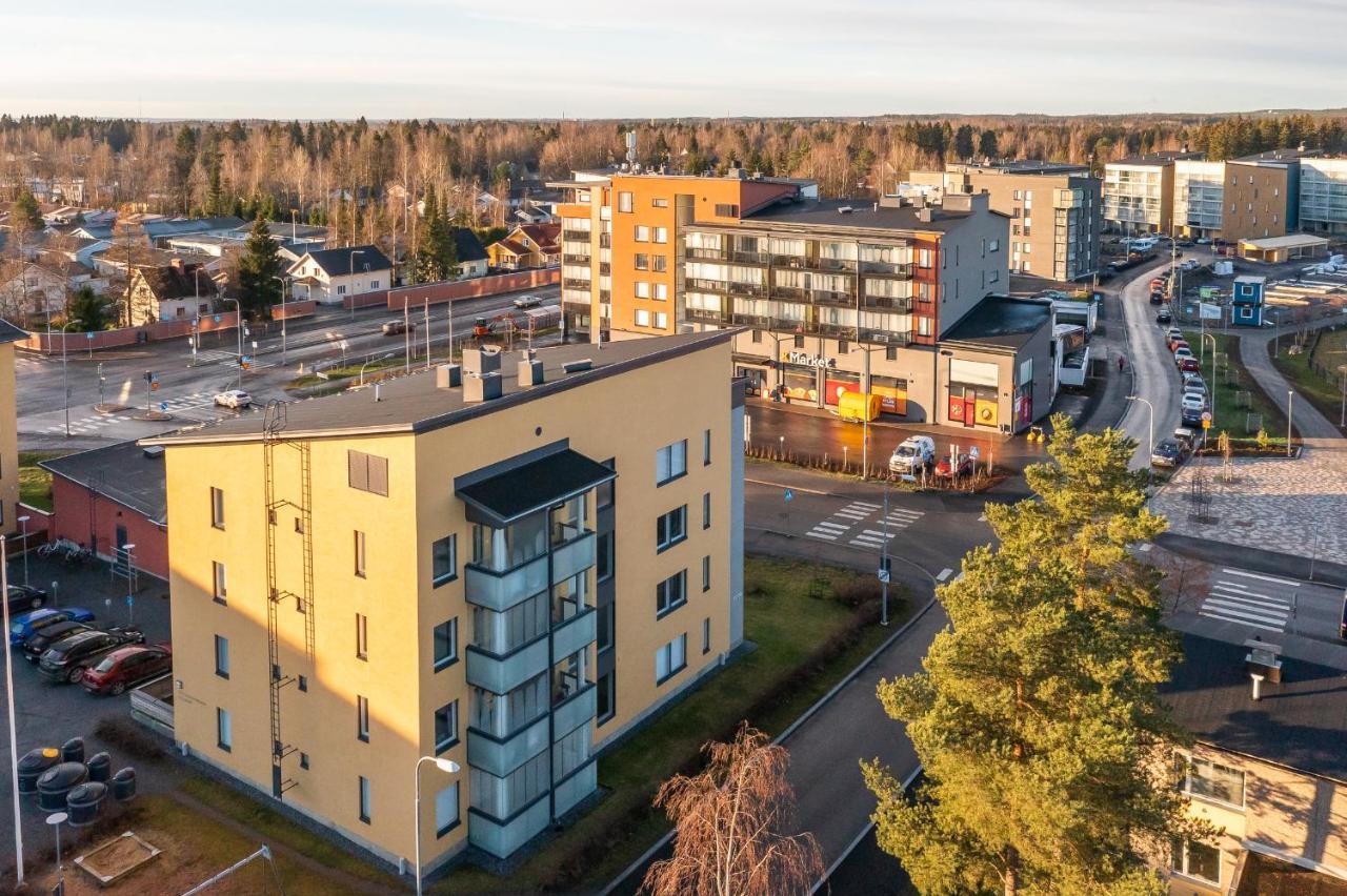 Valoisa Parvekkeellinen Kaksio, Oma Parkkipaikka Appartement Tampere Buitenkant foto