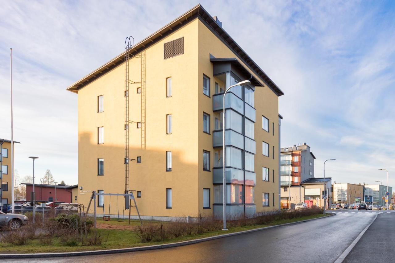 Valoisa Parvekkeellinen Kaksio, Oma Parkkipaikka Appartement Tampere Buitenkant foto