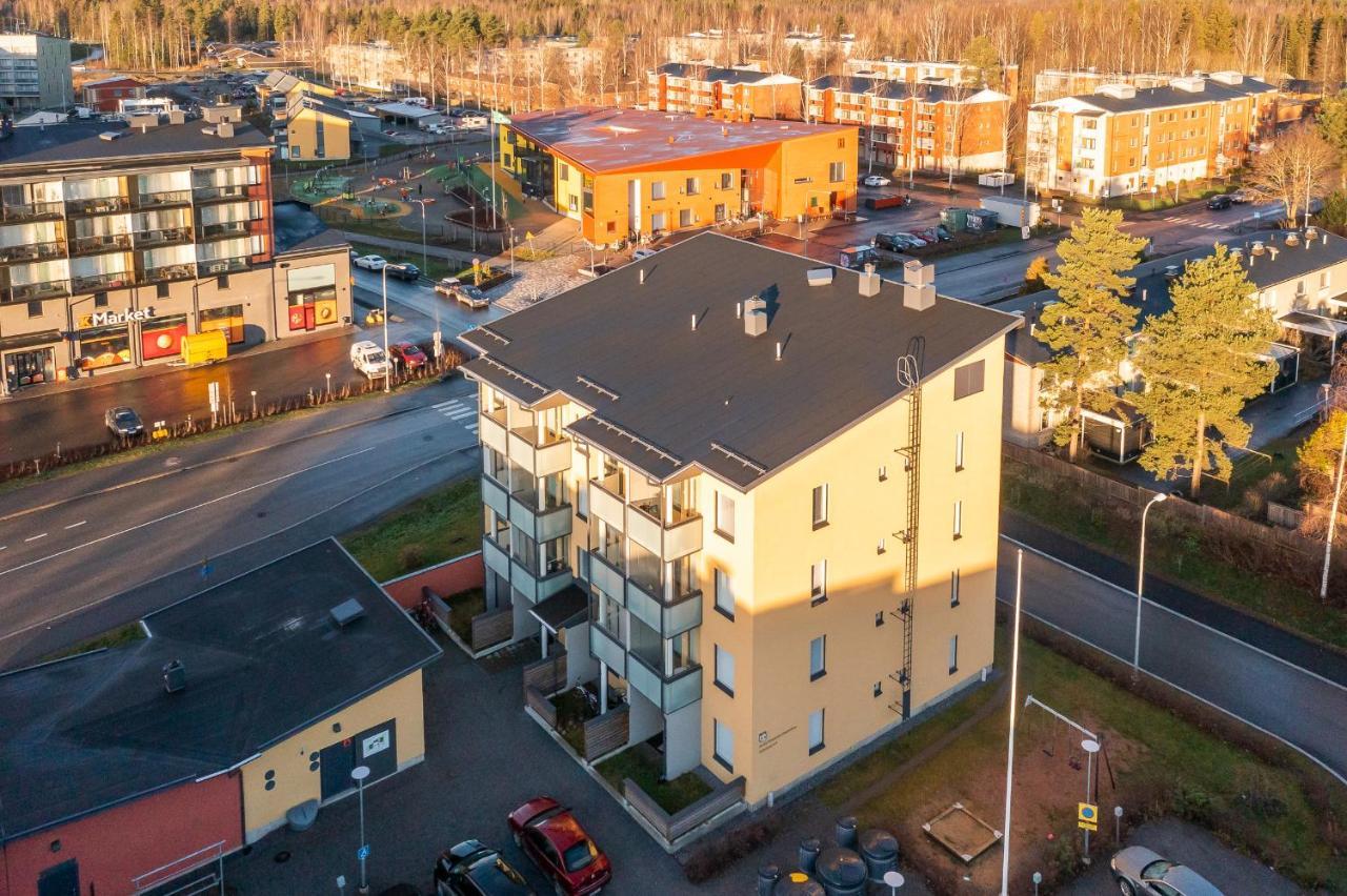 Valoisa Parvekkeellinen Kaksio, Oma Parkkipaikka Appartement Tampere Buitenkant foto